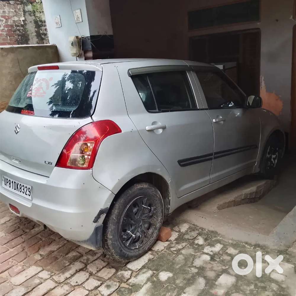 Maruti Suzuki Swift 2010 Cng & Hybrids 100000 Km Driven