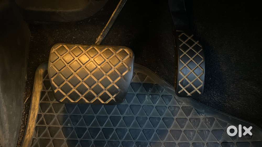 Skoda Rapid 1.6 Mpi At Style, 2016, Petrol