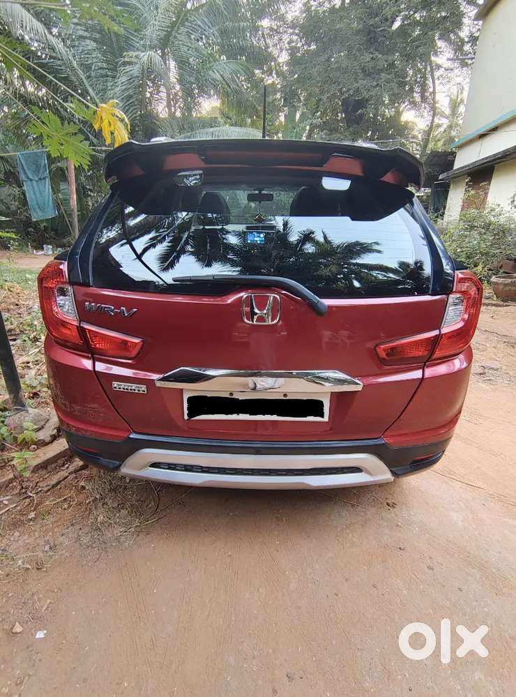 Sunroof, Red & Black Color, Water Proof Covered Seat, Alloy Wheels