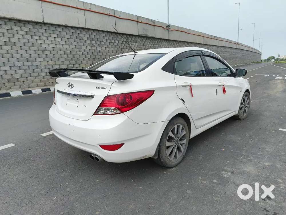 Hyundai Verna Crdi 2013 Diesel Manual