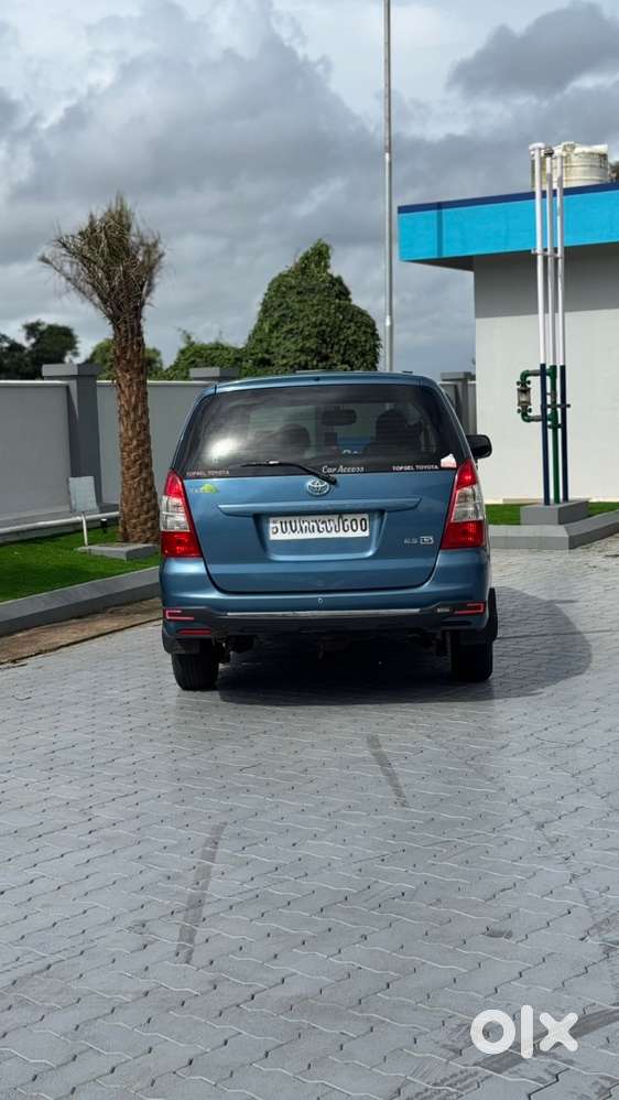 Toyota Innova Diesel 2012