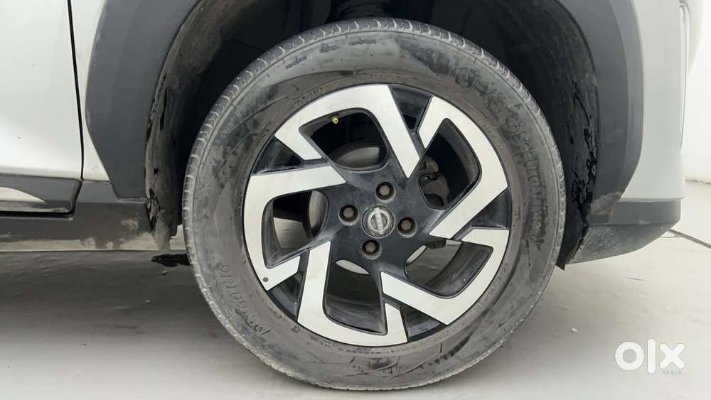 Nissan Magnite 1.0 Xv Turbo Cvt, 2021, Petrol