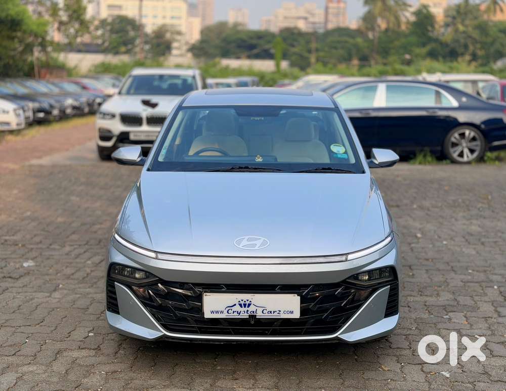 Hyundai Verna, 2023, Petrol