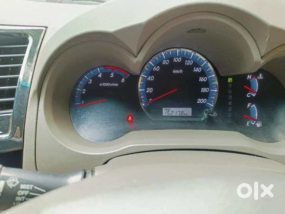 Toyota Fortuner 4x2 At, 2013, Diesel