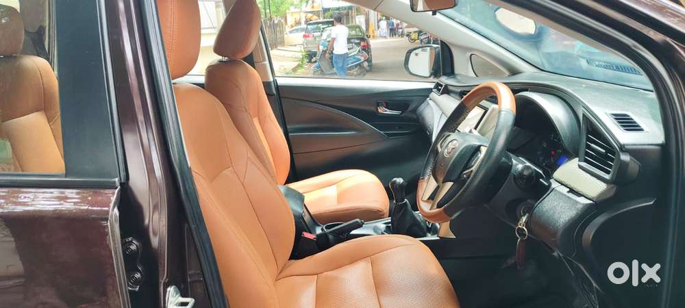Toyota Innova Crysta 2.4 G Mt, 2017, Diesel