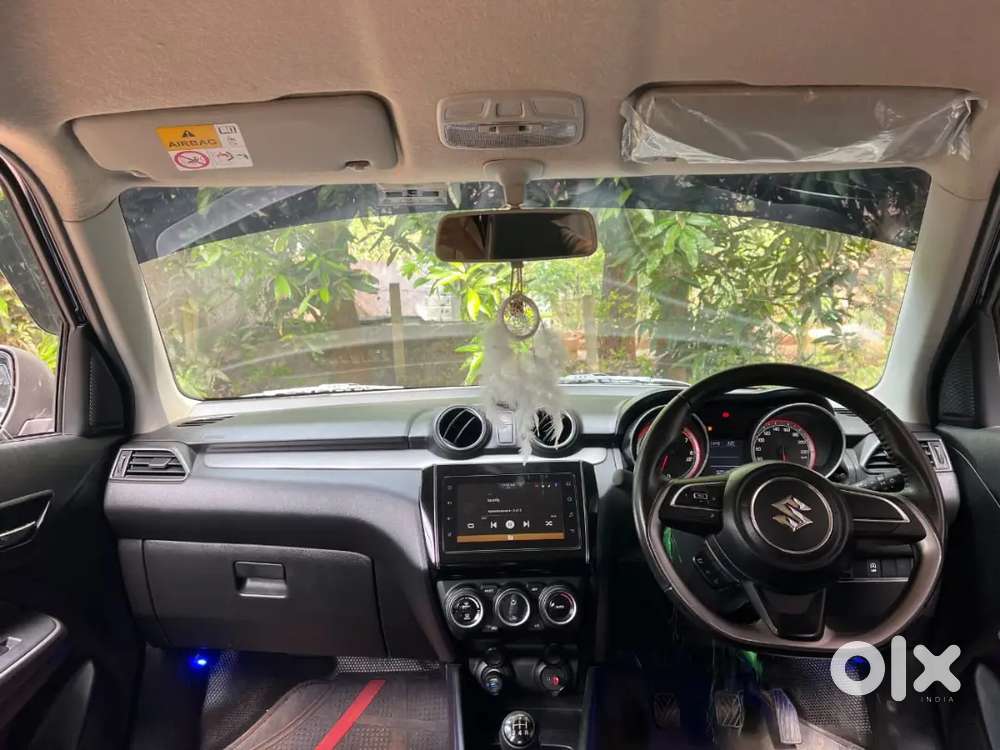 Maruti Suzuki Swift 2022  Zxi