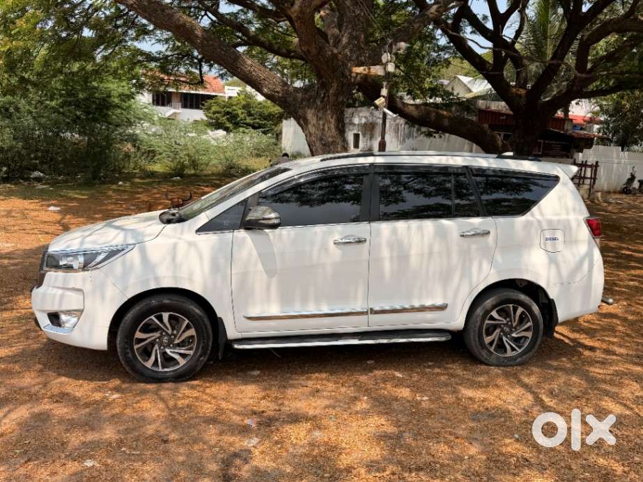 Toyota Innova Crysta G 8 Str, 2022, Diesel