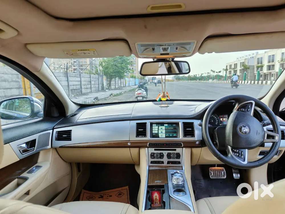 Jaguar Xf 2014 Diesel 94858 Km . Full Insurance All New Tayar