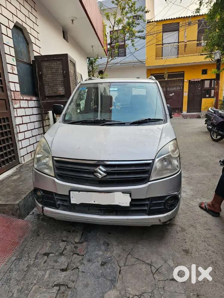 Maruti Suzuki Wagon R Lxi 2012