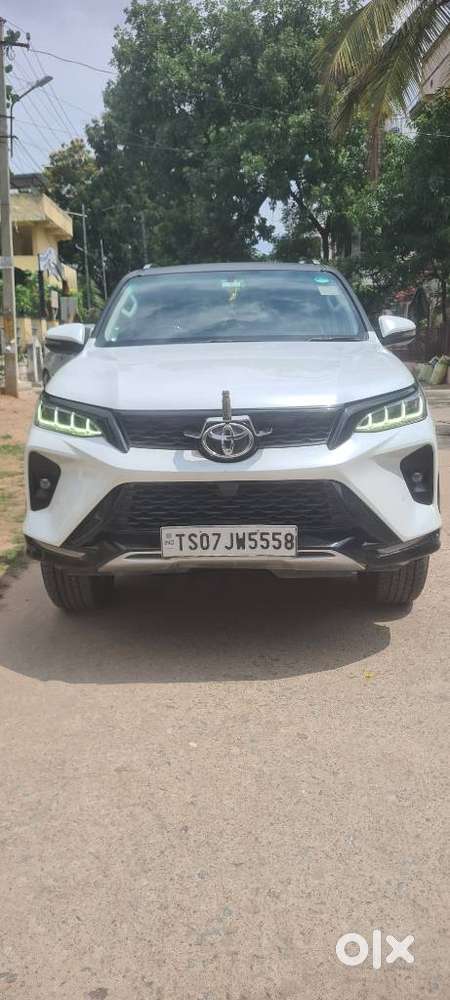 Toyota Fortuner Legender 4x2 At 2.8, 2023, Diesel