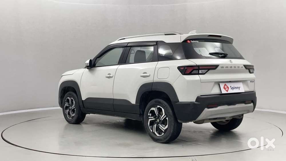 Maruti Suzuki Brezza 1.5 Zxi At Smart Hybrid Dual Tone, 2023, Petrol