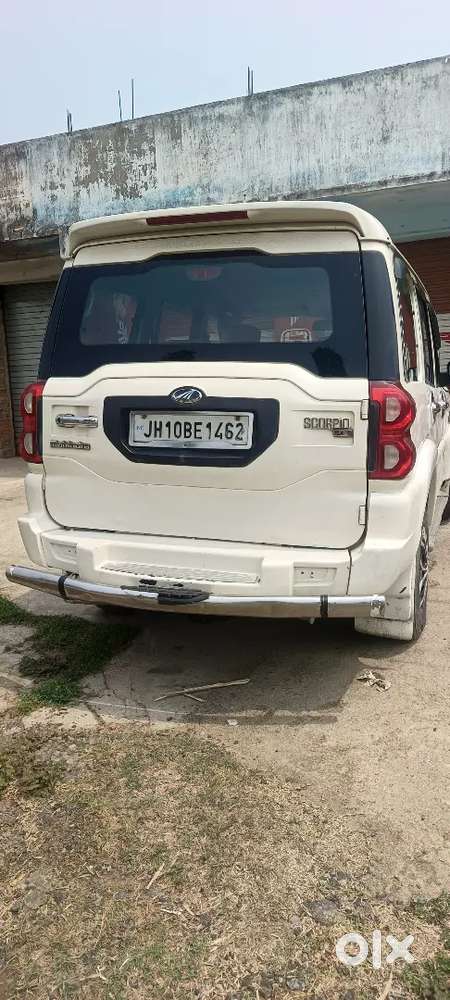 Mahindra Scorpio 2017 Diesel 140203 Km Driven
