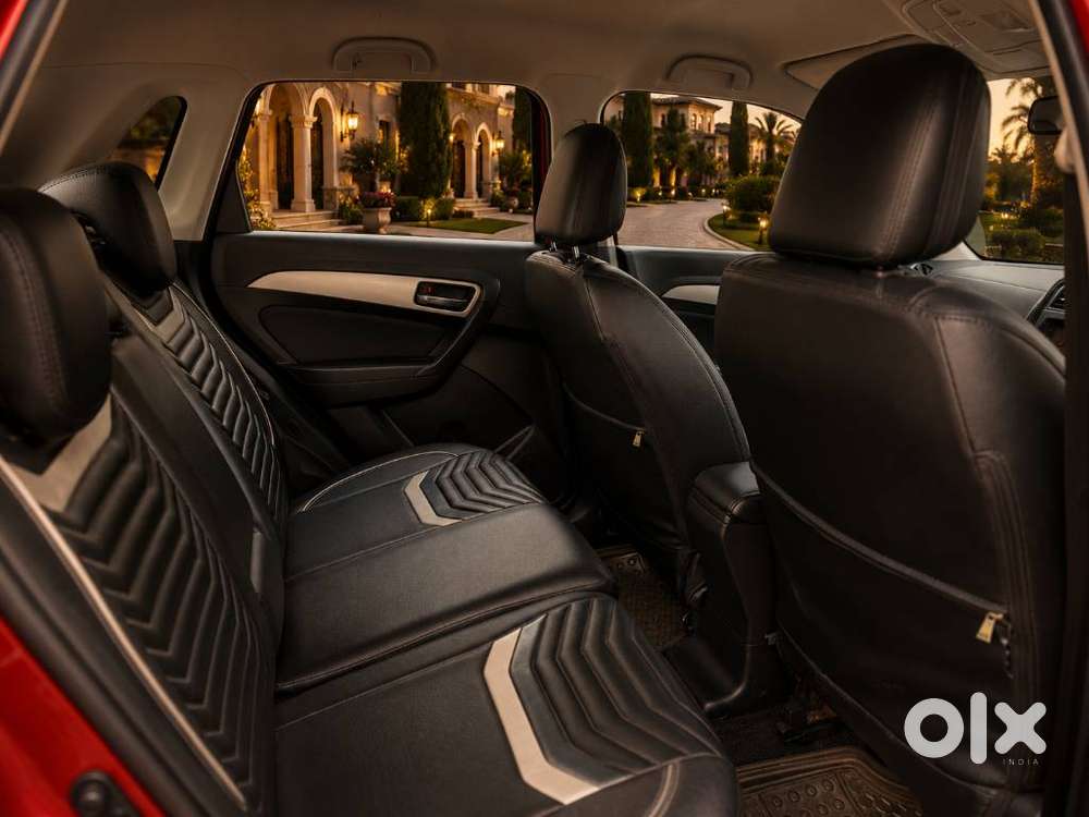 Maruti Suzuki Vitara Brezza 1.5 Zxi Plus Dual Tone, 2020, Petrol