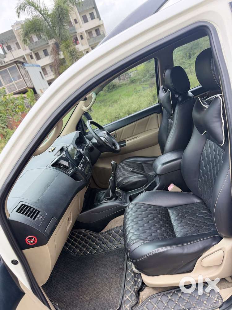 Toyota Fortuner Sportivo 4x4 Mt, 2015, Diesel