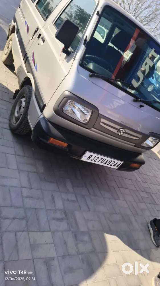 Maruti Suzuki Omni 2017 Petrol 17000 Km Driven