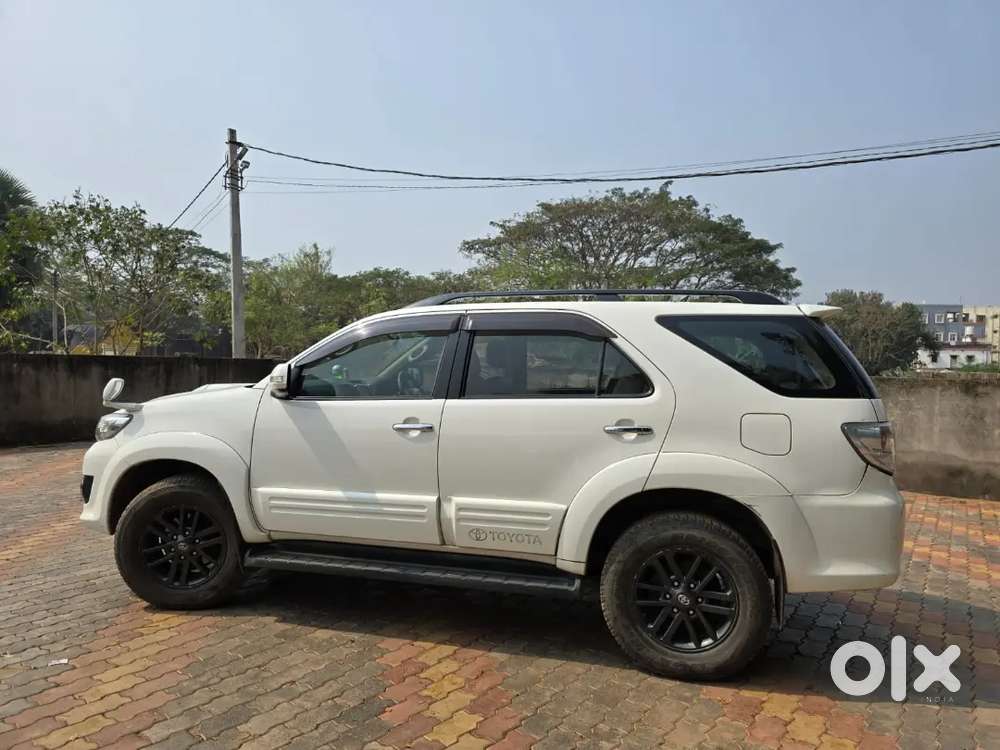 Toyota Fortuner 2016 Diesel 112000 Km Driven