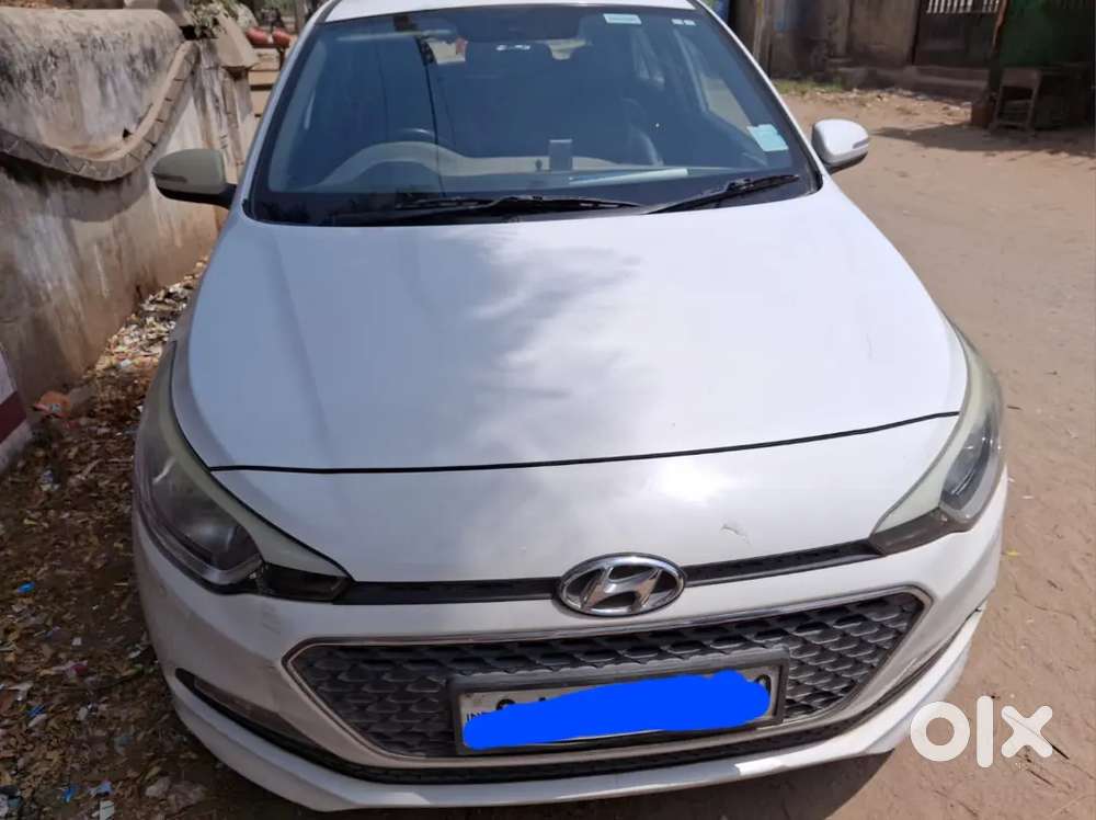 I20 Sports Car For Sell. Well Maintained Car.