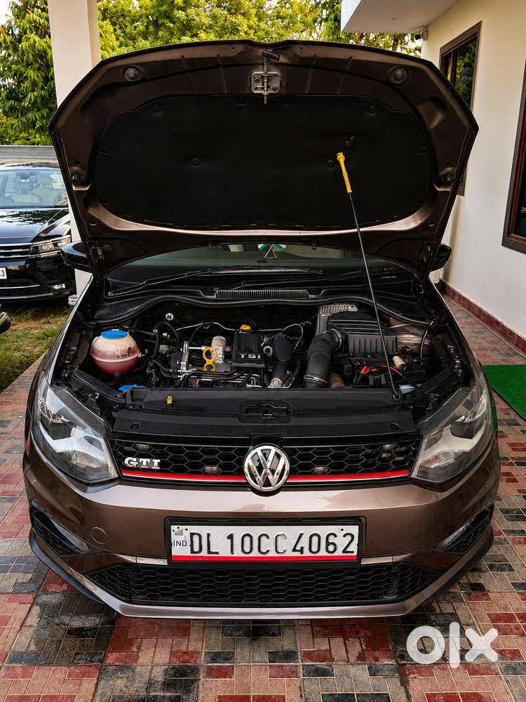 Volkswagen Vento Petrol Highline At, 2015, Petrol