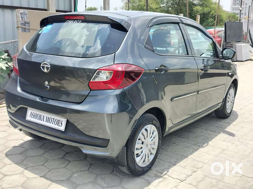 Tata Tiago Xe, 2021, Petrol