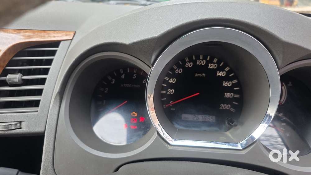 Toyota Fortuner 3.0 4x4 Manual, 2011, Diesel