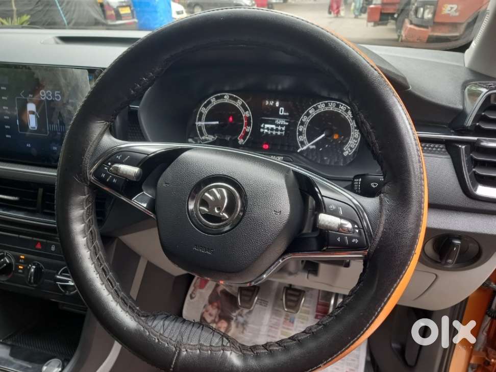 Skoda Kushaq 1.0 Tsi Active, 2022, Petrol