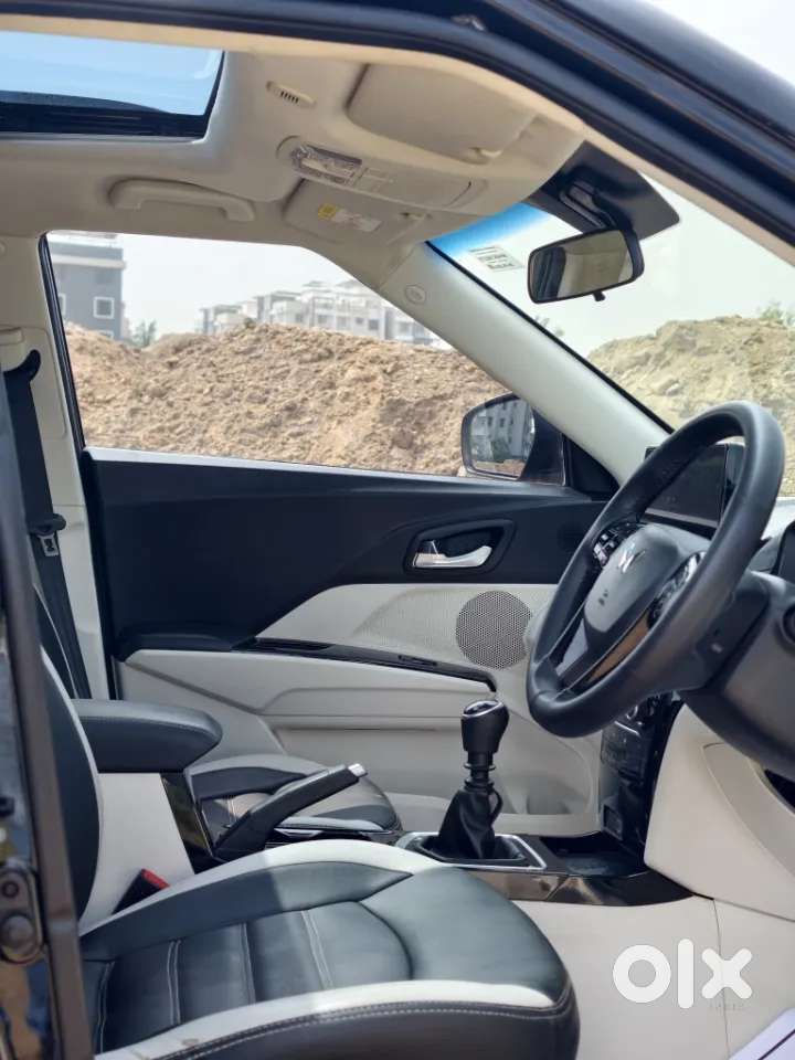 Mahindra Xuv 3xo Ax5 Ds Mt, 2024, Diesel