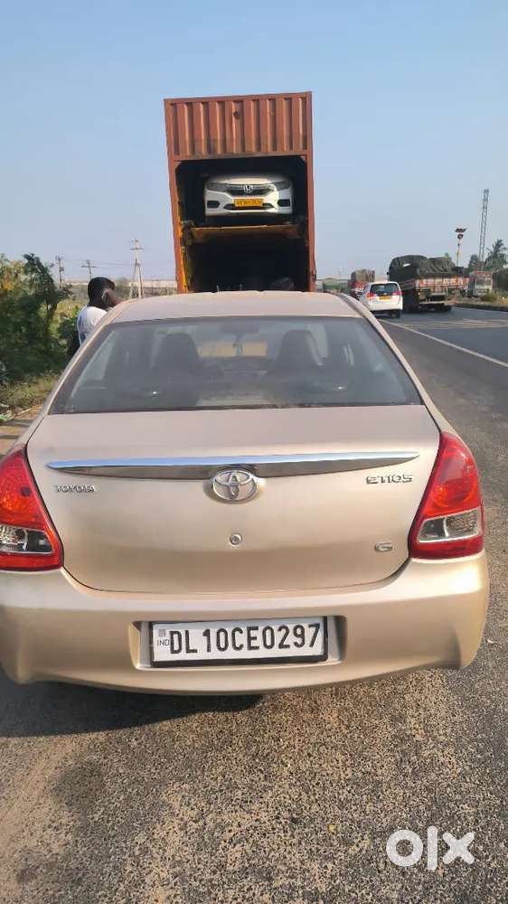 Toyota Etios 2012 Petrol