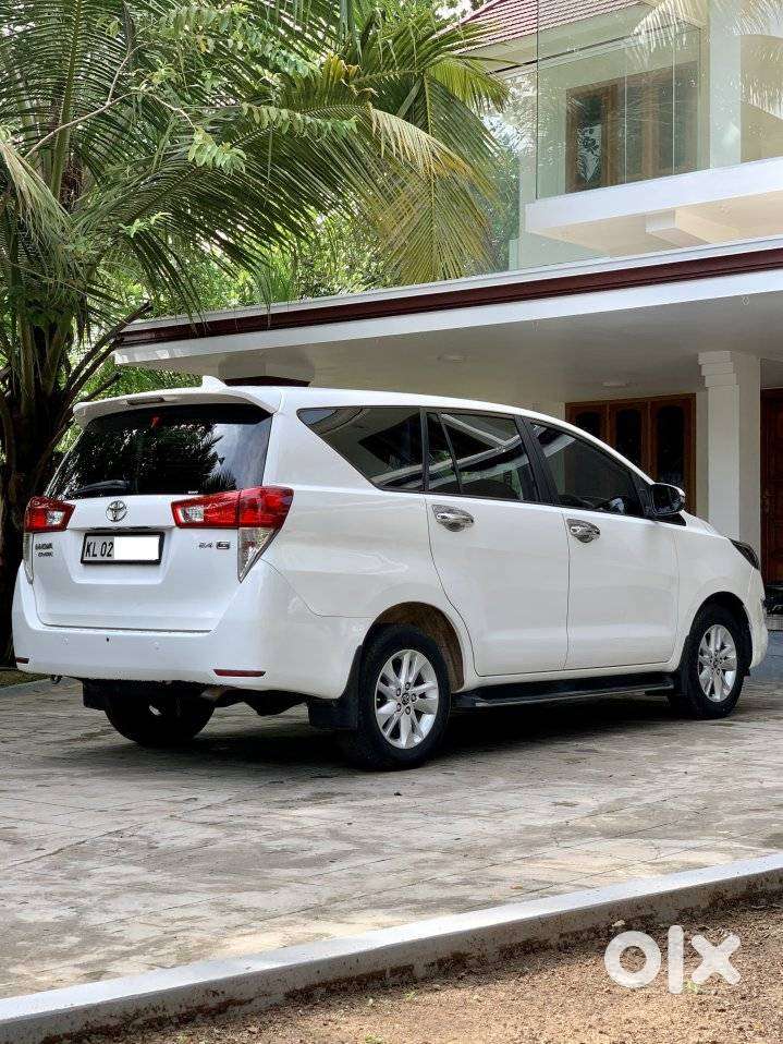 Toyota Innova Crysta 2.4 Gx Limited Edition 7 Str, 2017, Diesel