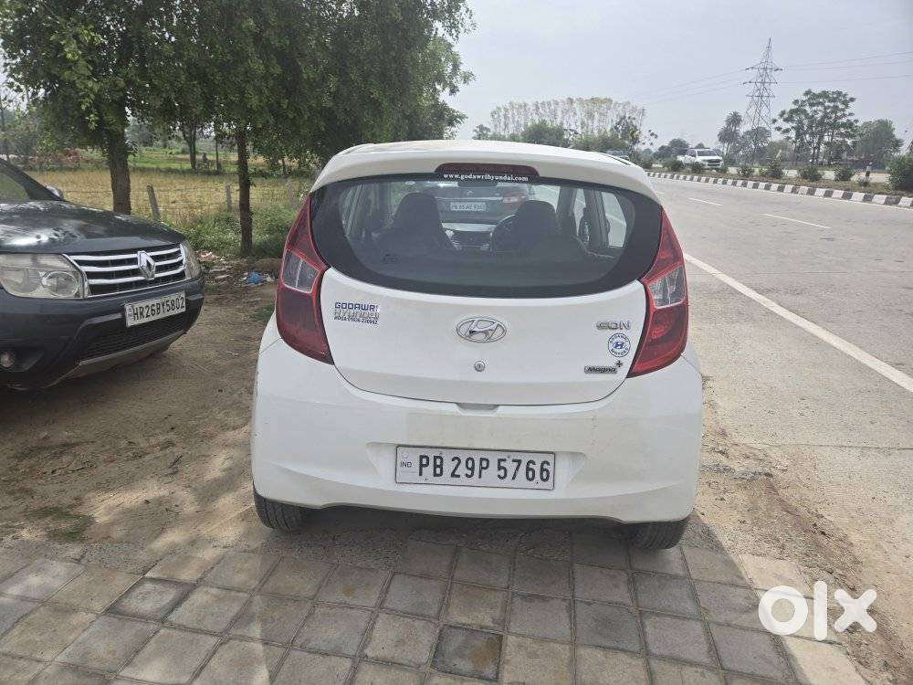 Hyundai Eon Magna +, 2012, Petrol