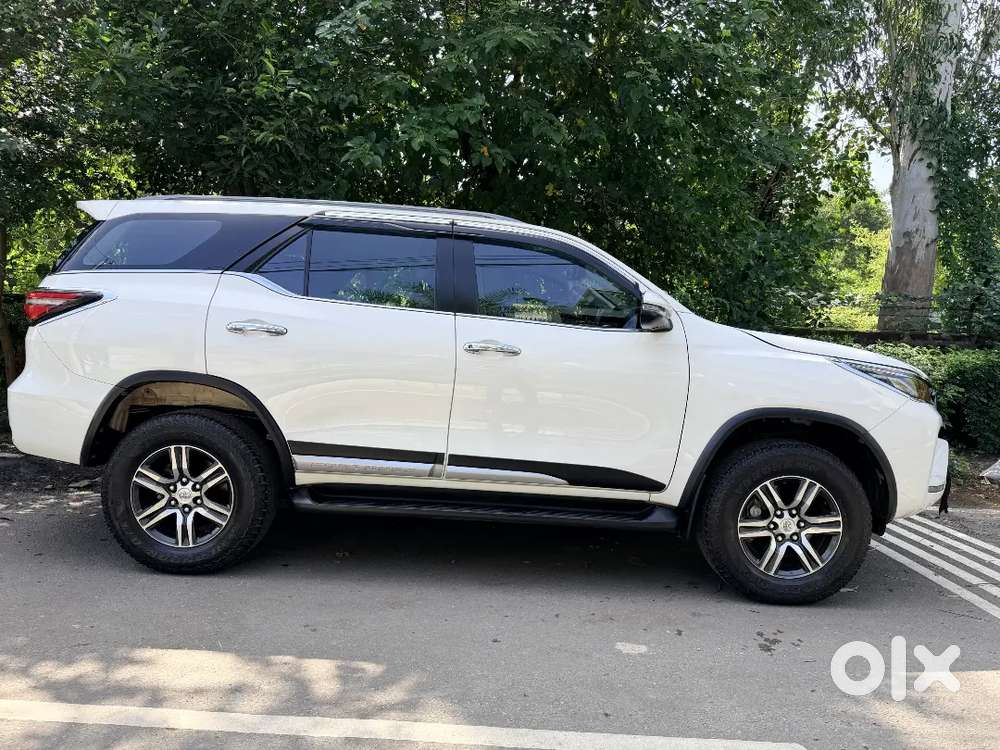 Toyota Fortuner 2023 Diesel Automatic