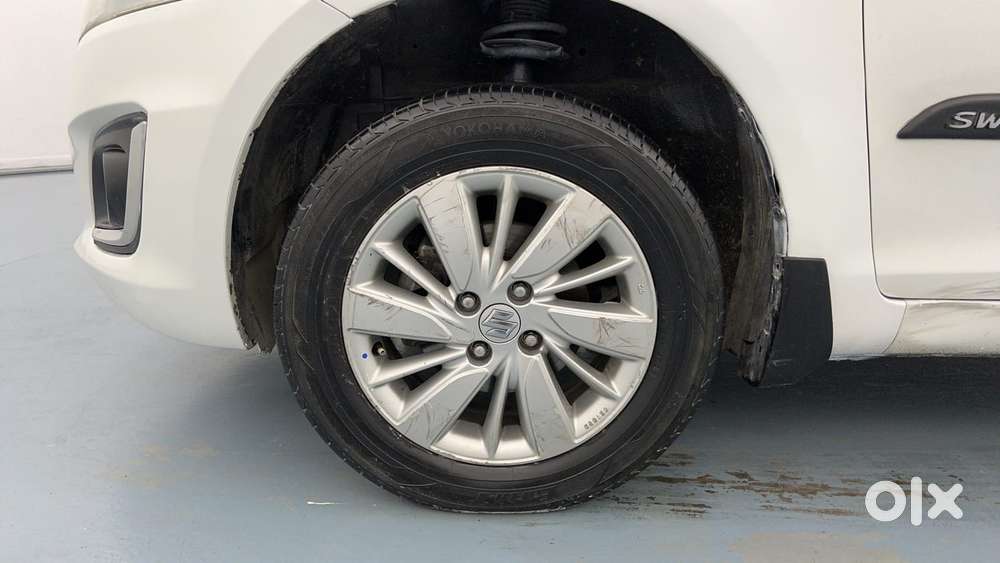 Maruti Suzuki Swift 1.3 Zxi, 2015, Petrol