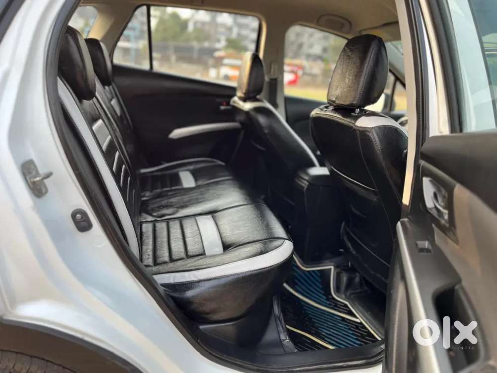 Maruti Suzuki S-cross 2015 Diesel 100000 Km Driven