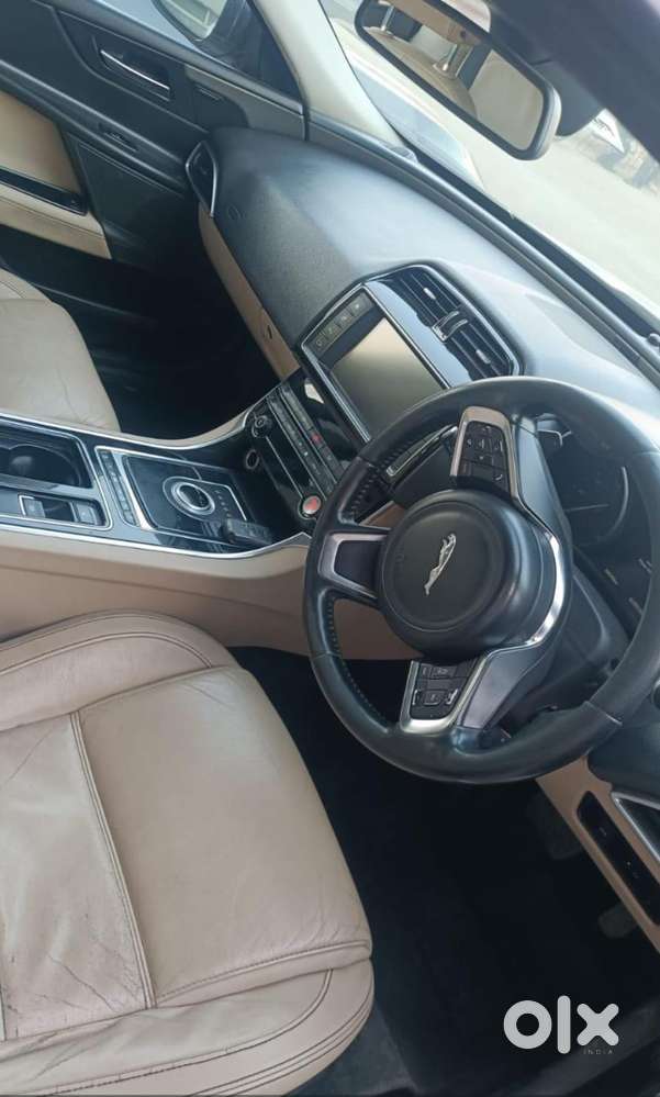 Jaguar Xe 2.0l Diesel Pure, 2018, Diesel