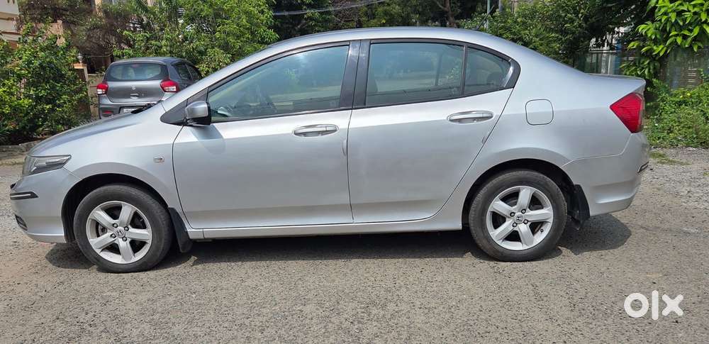 Honda City 2011-2013 V At Exclusive, 2013, Petrol