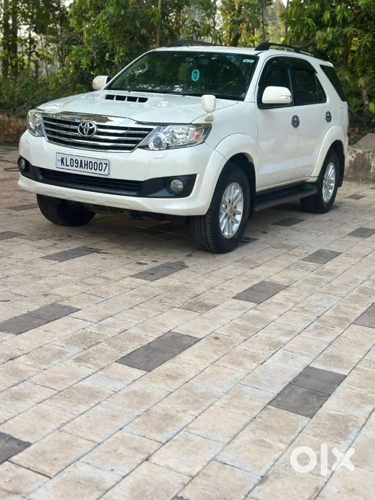 Orginal Kerala Toyota Fortuner Diesel Automatic 2014
