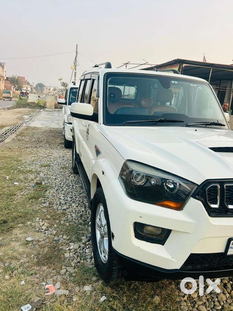 Mahindra Scorpio 2018 Diesel Well Maintained