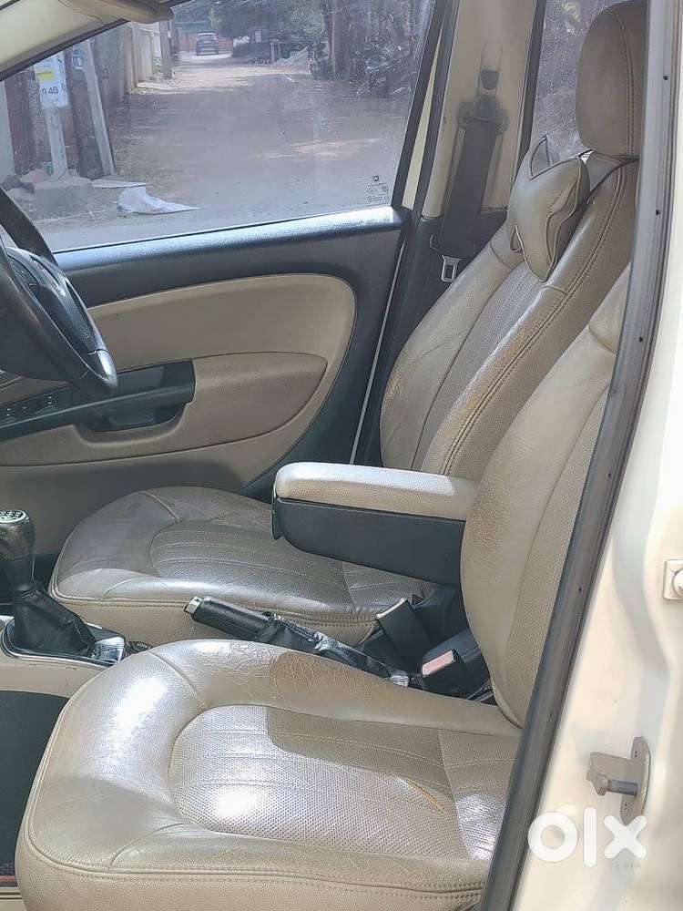 Fiat Linea 1.3 Multijet Active, 2011, Petrol