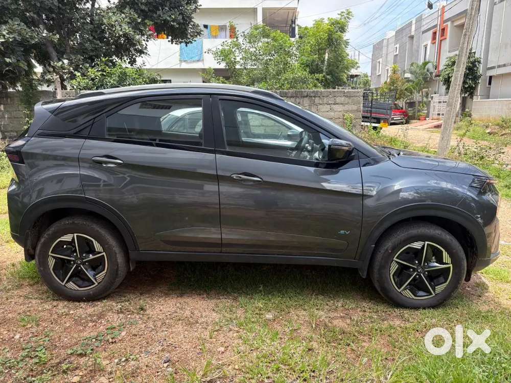 Tata Nexon Ev 2025 Electric Well Maintained. With Slow Charger