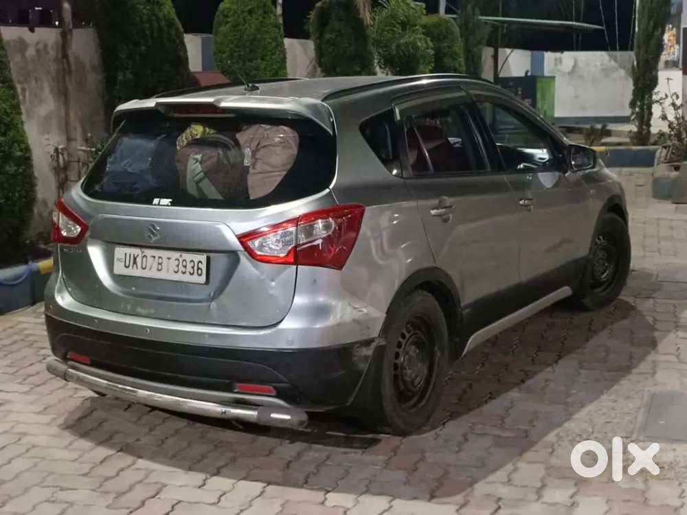 Perfect Condition 2016 Model S Cross Grey Colour