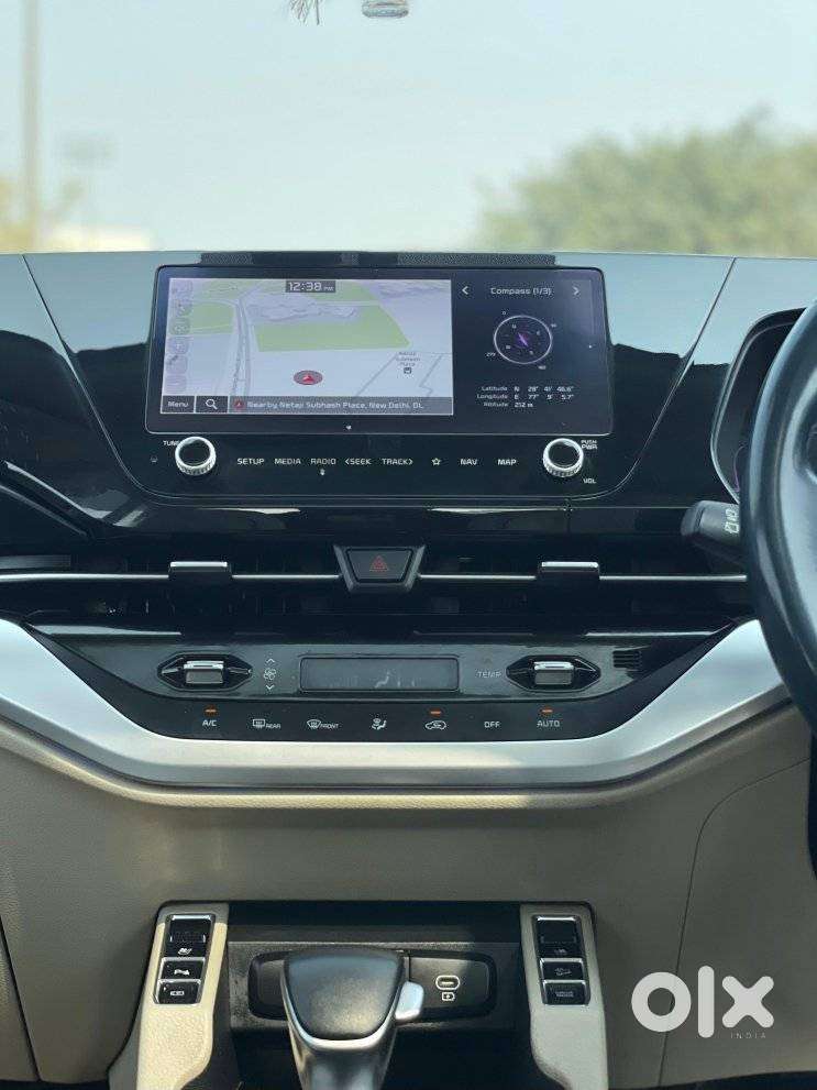 Kia Carens 1.5 Luxury Plus Diesel At 7 Str, 2022, Diesel