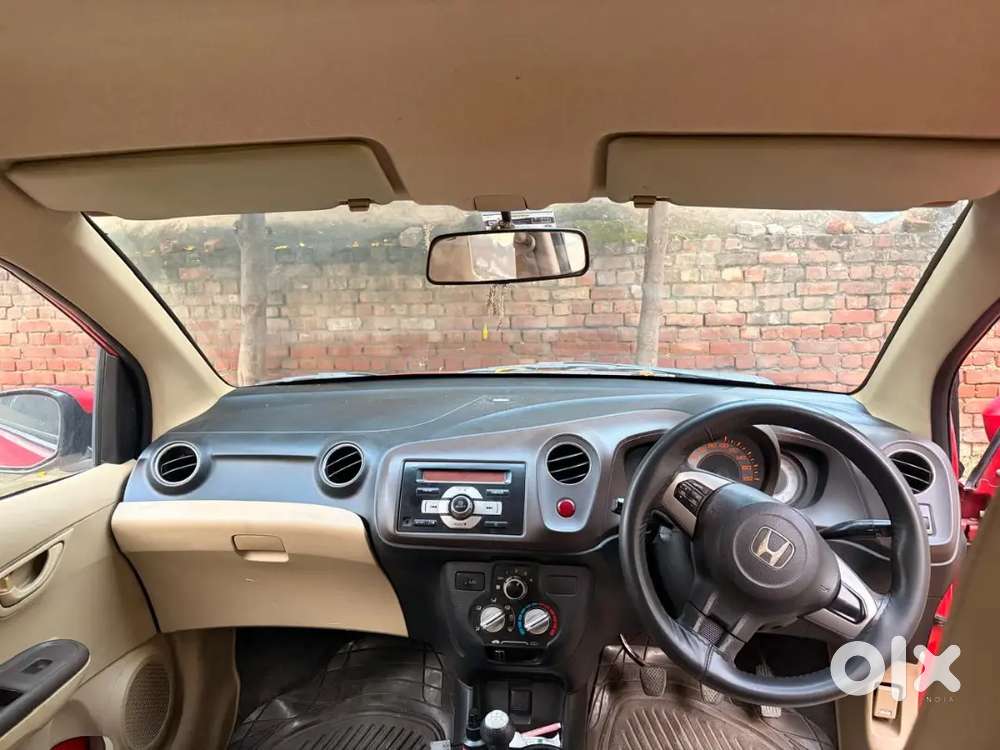 Honda Brio Petrol 2012