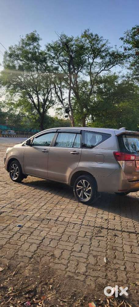 Toyota Innova Crysta 2.4 G Mt 7 Str, 2022, Diesel