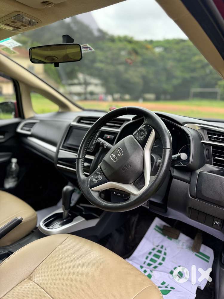 Honda Jazz 1.2 Zx Cvt I-vtec, 2022, Petrol