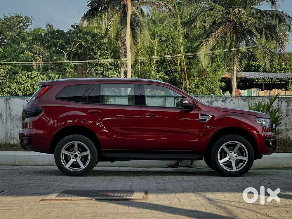 Ford Endeavour 2.2 Trend At 4x2, 2016, Diesel