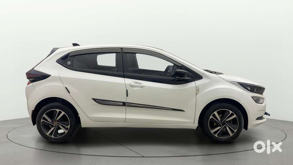 Tata Altroz Xza Plus (s), 2024, Petrol