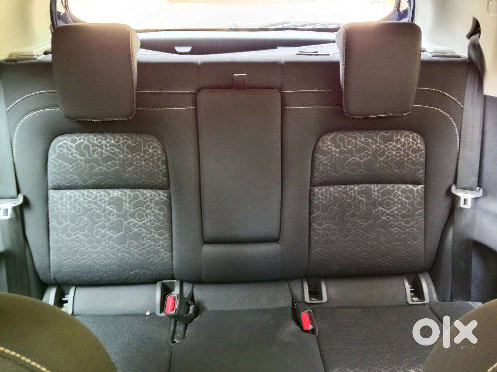 Tata Altroz 1.2 Xt Luxe Petrol, 2024, Petrol