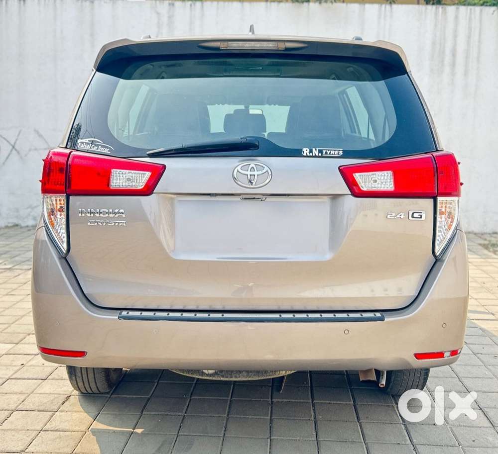 Toyota Innova Crysta 2.4 G Mt 8s, 2021, Diesel