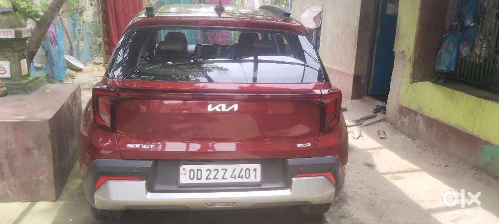 Kia Sonet 2024 Petrol Well Maintained