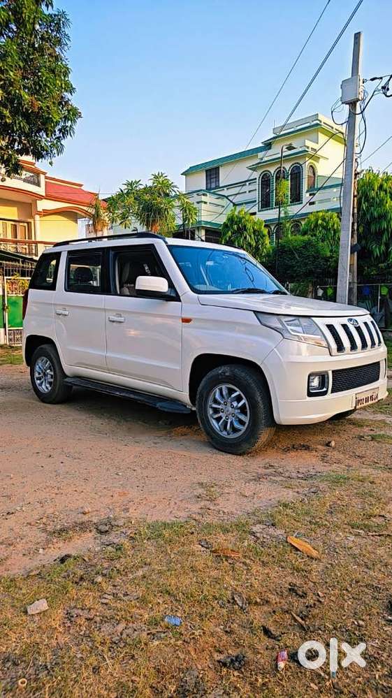 Mahindra Tuv 300 T8, 2016, Diesel