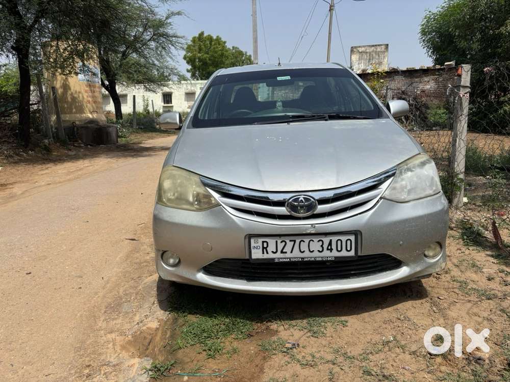 Toyota Etios Petrol Manual 2011